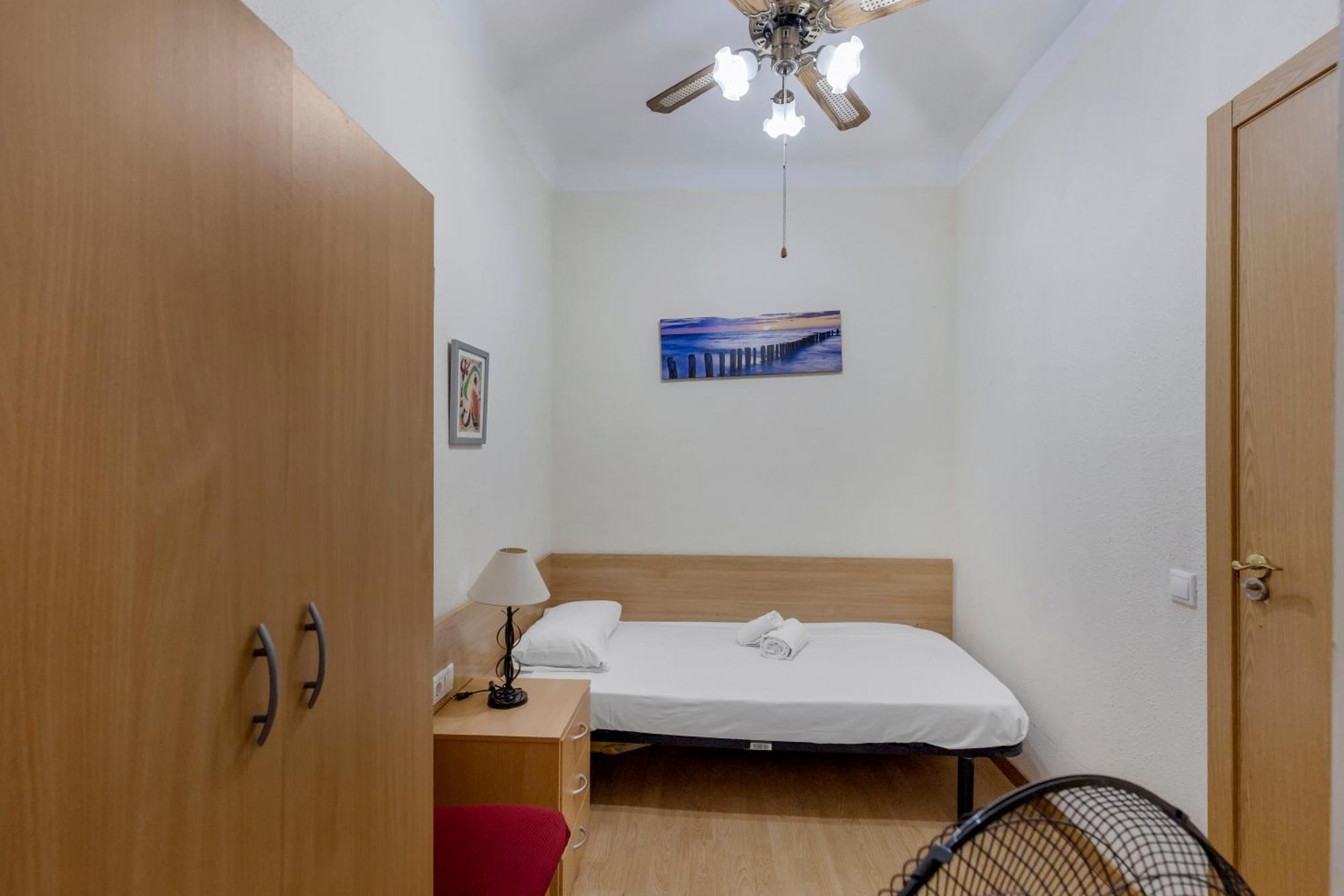Agreda Apartment With Ac อาลิกันเต ภายนอก รูปภาพ