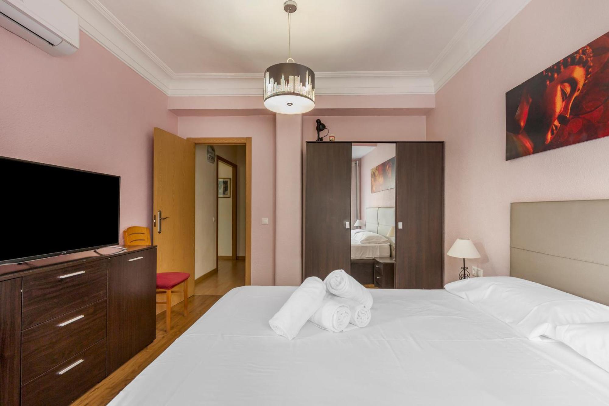 Agreda Apartment With Ac อาลิกันเต ภายนอก รูปภาพ