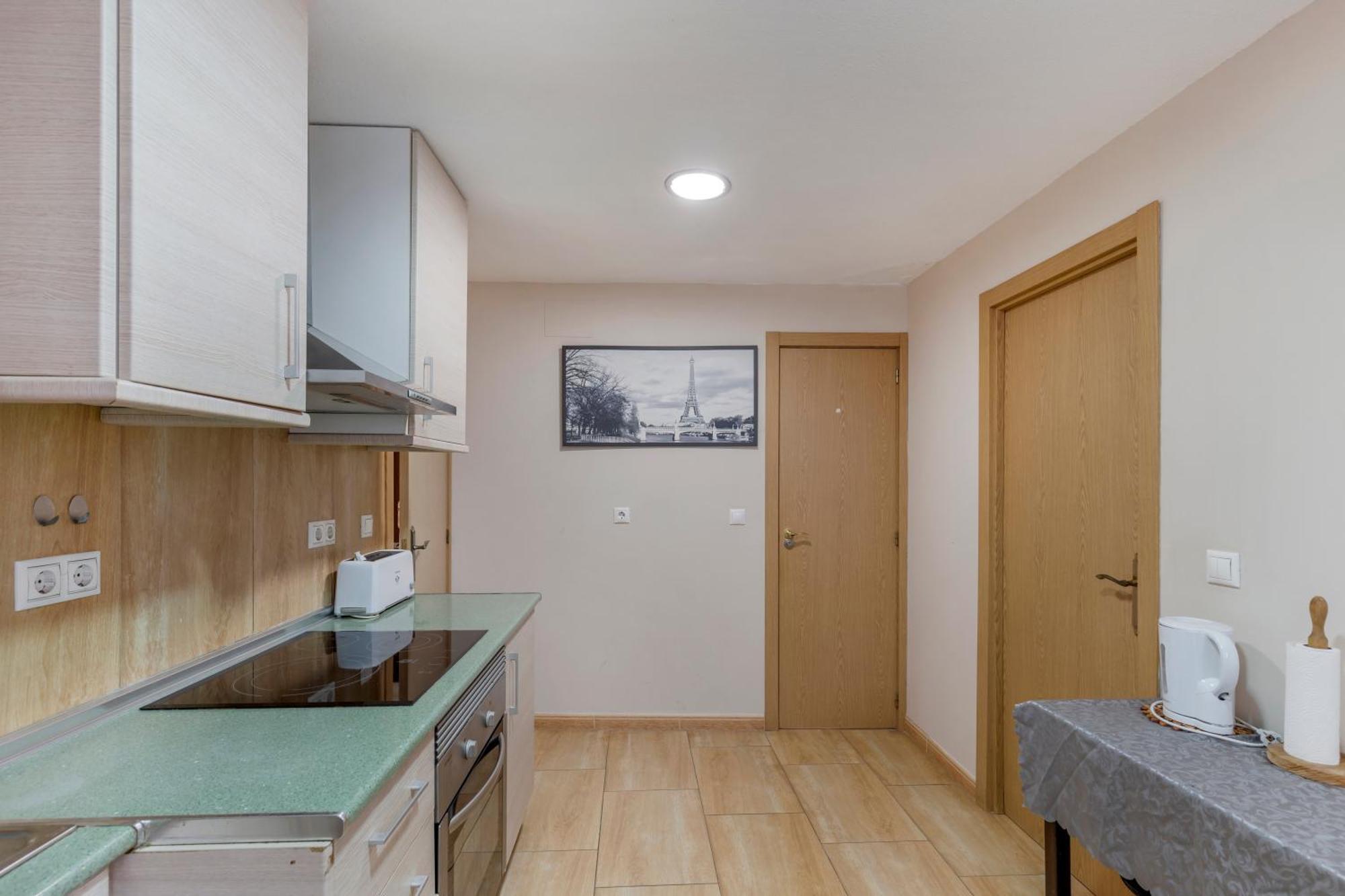 Agreda Apartment With Ac อาลิกันเต ภายนอก รูปภาพ
